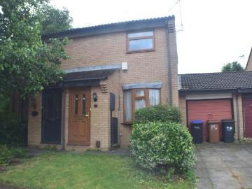 1 bedroom semi detached house to rent