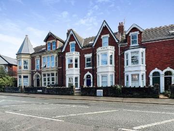 Swindon, Wiltshire county, Southdowns