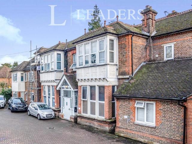 1 bedroom detached house to rent