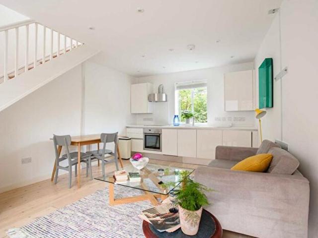 1 Bedroom Detached House To Rent In Upper Fisher Row, Central Oxford, OX1