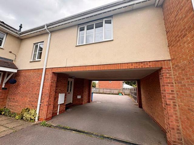 1 Bedroom Detached House To Rent In Merrivale Close, Kettering, NN15