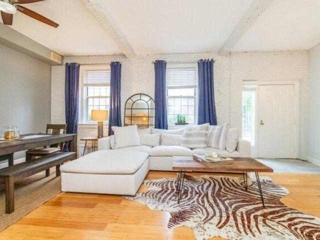 1 bedroom, Dedham MA 02026 105418490