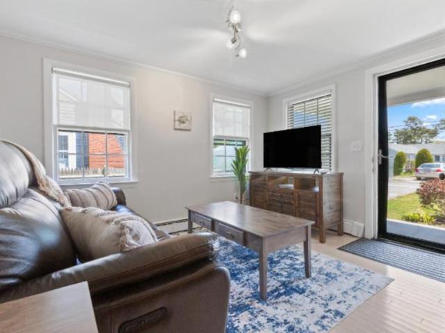 1 bedroom, Dennis Port MA 02639 105919326