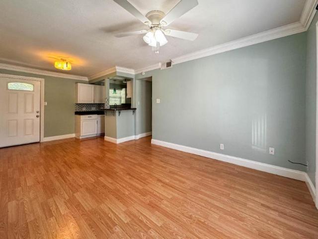 1 bedroom, Denton TX 76201 LS92859093