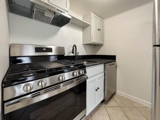 1 bedroom, Denton TX 76201 LS92862212