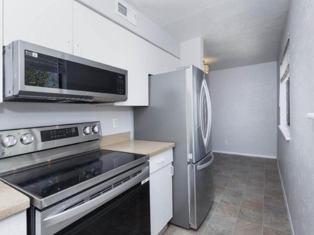 1 bedroom, Denver CO 80205 103290282