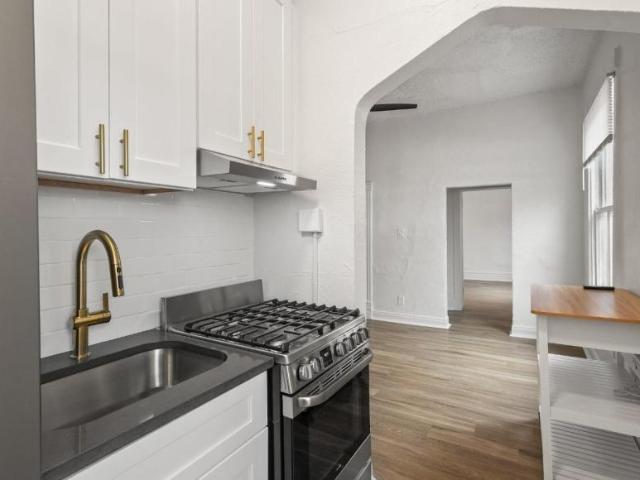 1 bedroom, Denver CO 80218 104856085
