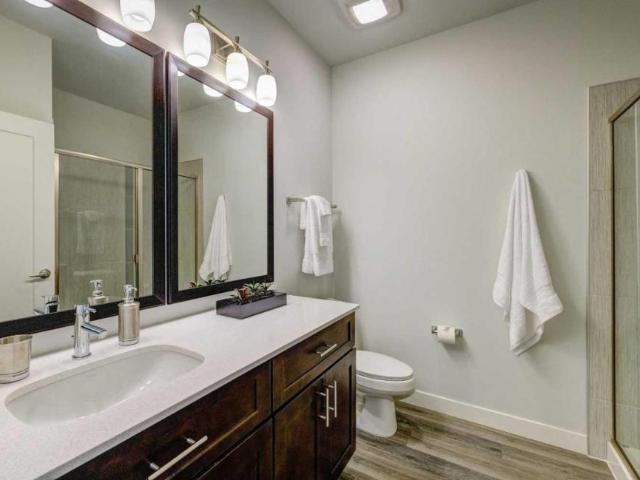 1 bedroom, Des Plaines IL 60016 105917746