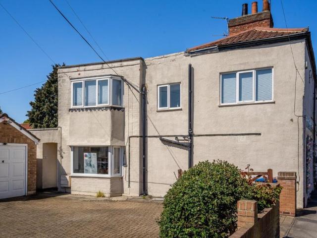 1 bedroom duplex for sale