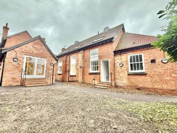1 bedroom duplex for sale
