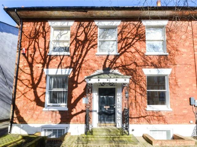 1 bedroom duplex for sale
