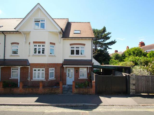 1 bedroom duplex for sale