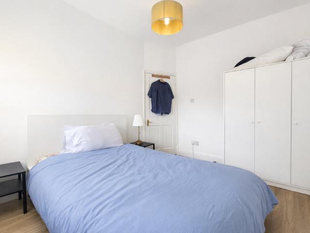 1 bedroom duplex to rent