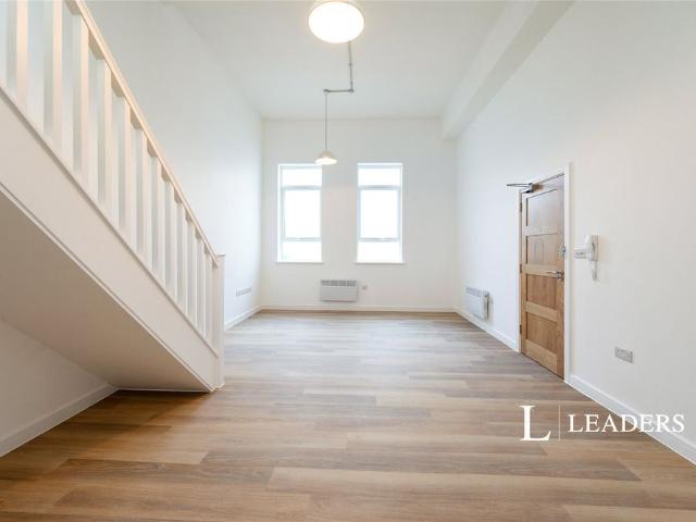 1 bedroom duplex to rent Commercial Road, Portsmouth, Hampshire, PO1