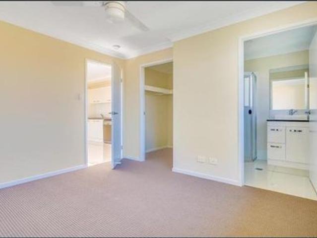 1 BEDROOM DUPLEX!