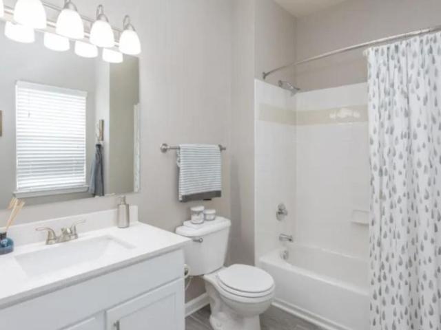 1 bedroom, Durham NC 27707 103310379