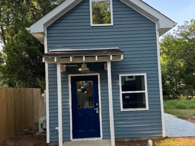 1 bedroom, Durham NC 27703 106215276