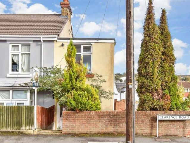 1 Bedroom End Of Terrace House