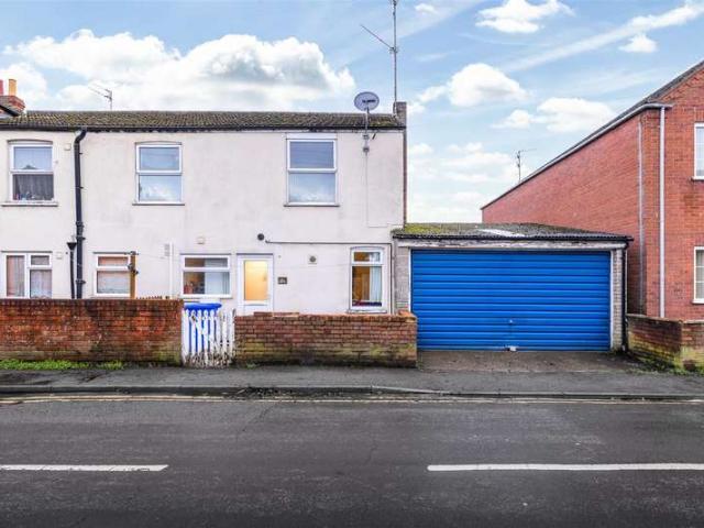 1 Bedroom End Of Terrace House