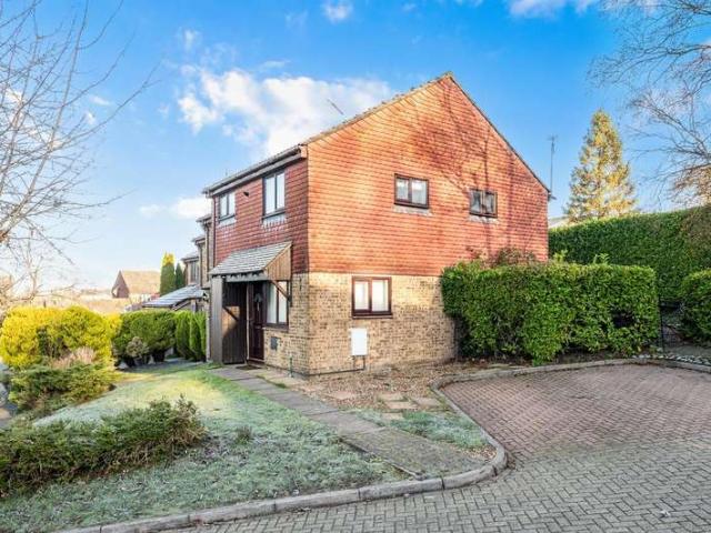 1 Bedroom End Of Terrace House