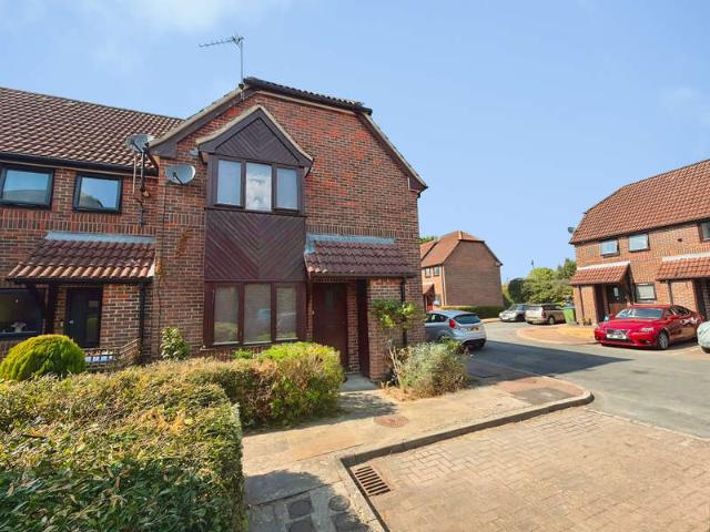 1 Bedroom End Of Terrace House