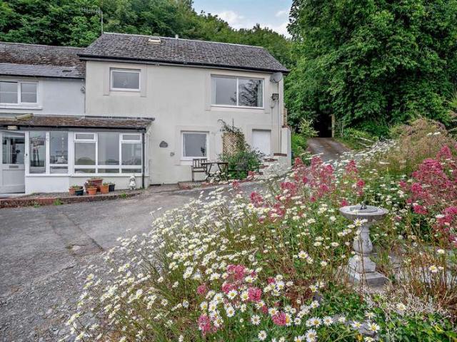 1 Bedroom End Of Terrace House