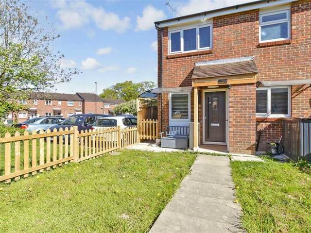 1 Bedroom End Of Terrace House