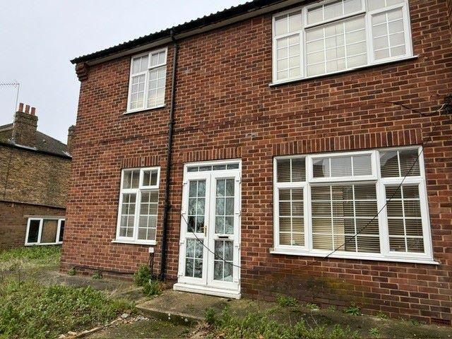 1 bedroom end of terrace house for sale