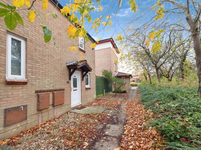 1 bedroom end of terrace house for sale