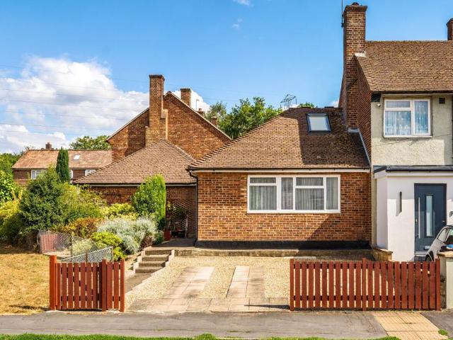 1 bedroom end of terrace house for sale
