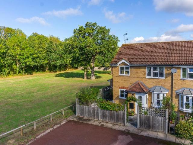 1 bedroom end of terrace house for sale