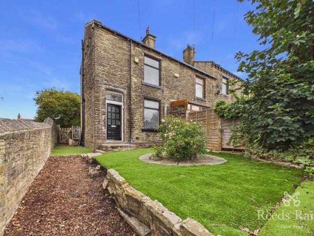 1 bedroom end of terrace house for sale