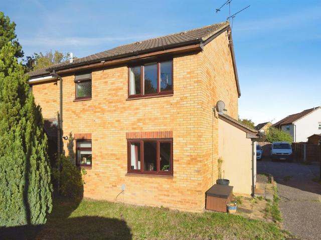 1 bedroom end of terrace house for sale