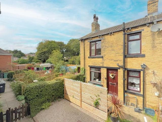 1 bedroom end of terrace house for sale