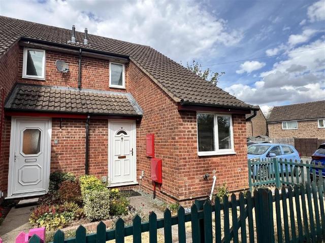 1 bedroom end of terrace house for sale