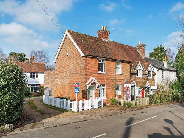 1 bedroom end of terrace house for sale