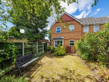 1 bedroom end of terrace house for sale