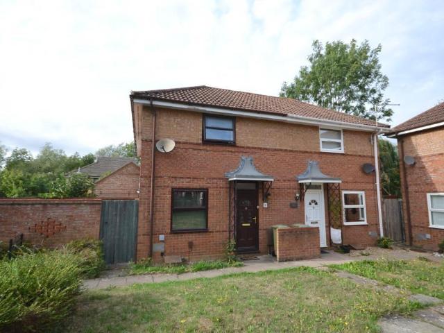 1 bedroom end of terrace house for sale