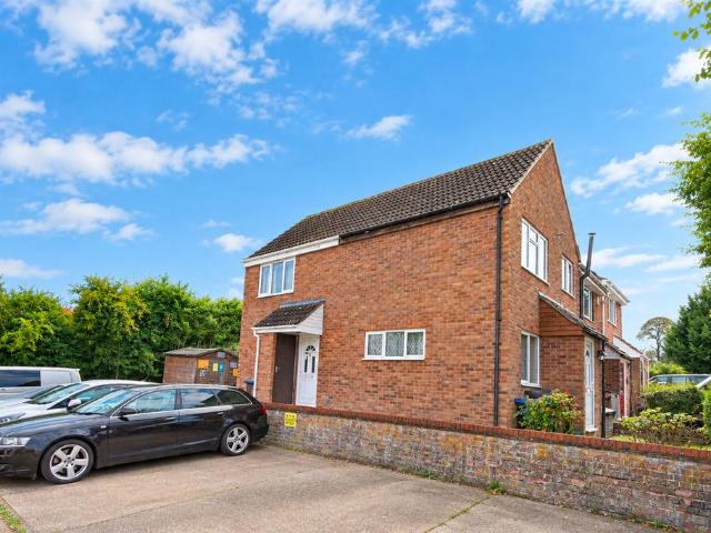 1 bedroom end of terrace house for sale