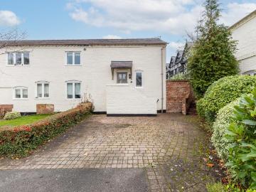 1 bedroom end of terrace house for sale