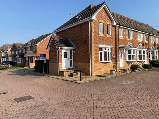 1 bedroom end of terrace house for sale