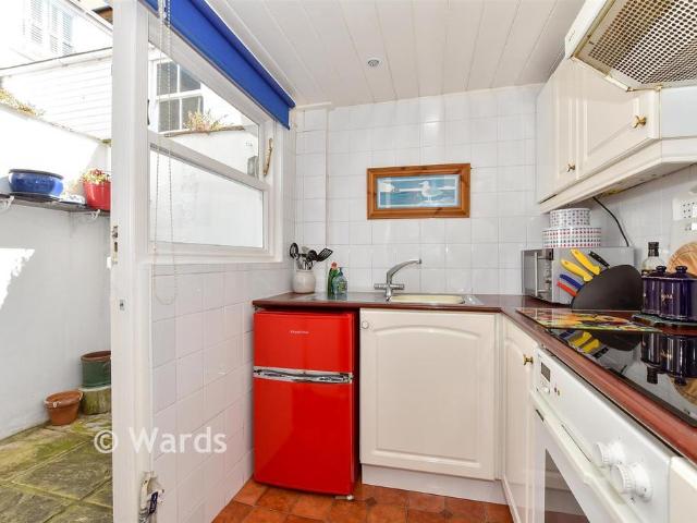 1 bedroom end of terrace house for sale