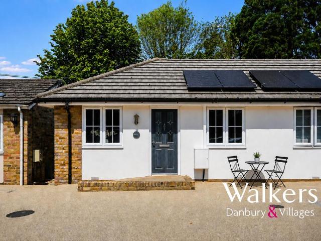 1 bedroom end of terrace house for sale