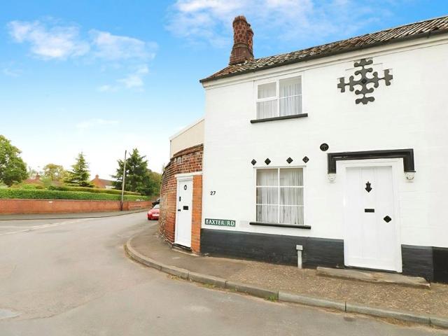 1 bedroom end of terrace house for sale