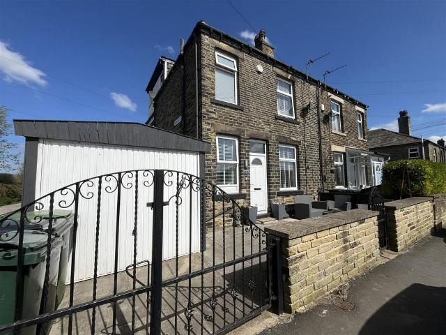 1 bedroom end of terrace house for sale