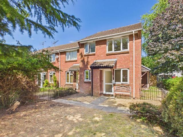 1 bedroom end of terrace house for sale
