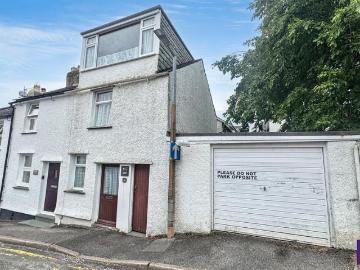 1 bedroom end of terrace house for sale