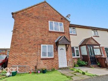 1 bedroom end of terrace house for sale