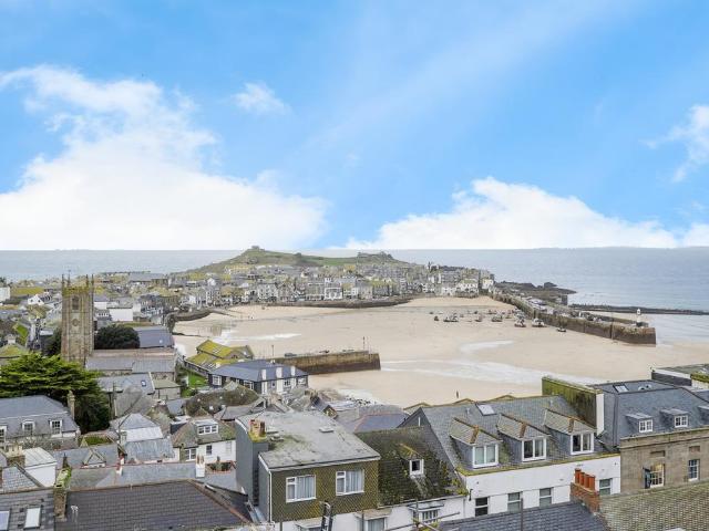 1 bedroom end of terrace house for sale