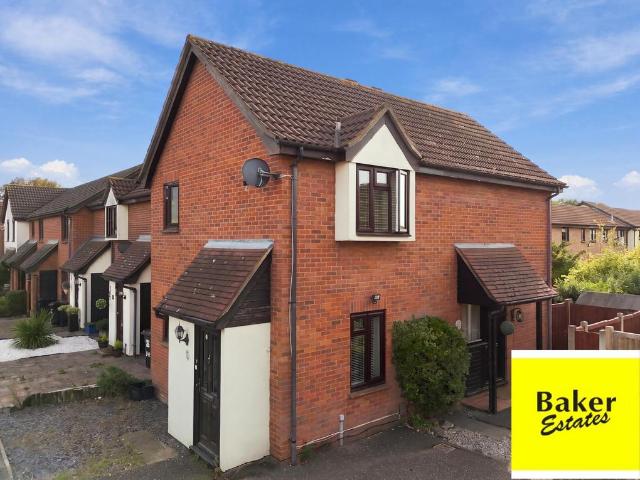 1 bedroom end of terrace house for sale